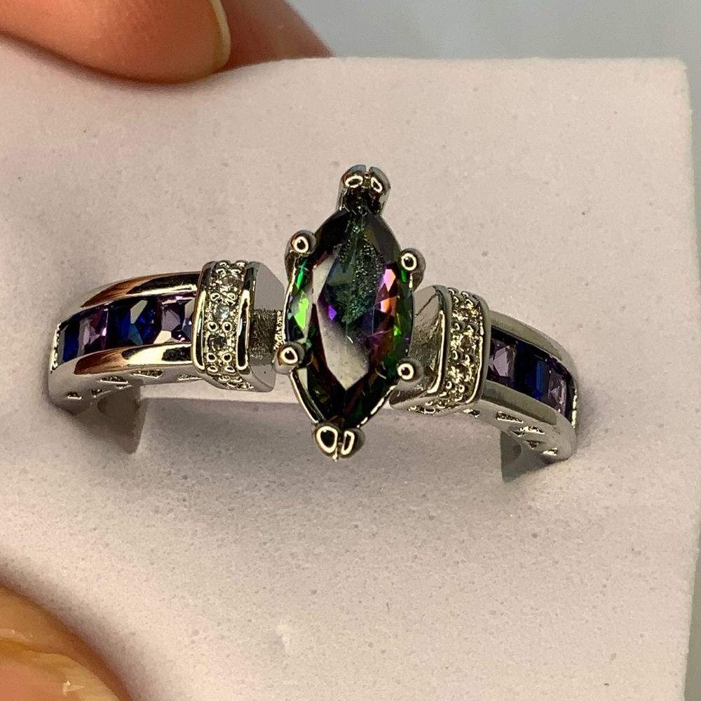New Purple Violet Sapphire Stones Bridal Silver Plated Rings for Woman Wedding